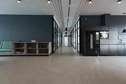 microsite_image_reference_9916_0.jpeg