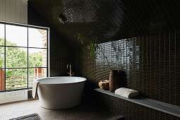 01 Duravit Captain Balfour  Glen Allsop