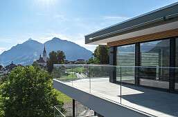 microsite_image_reference_9553_0.jpeg